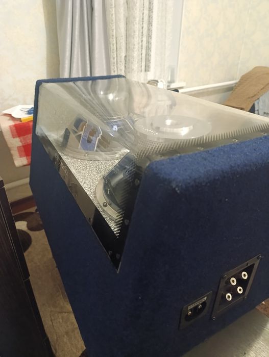 Сабвуфер 2*12 мощ, просто топ