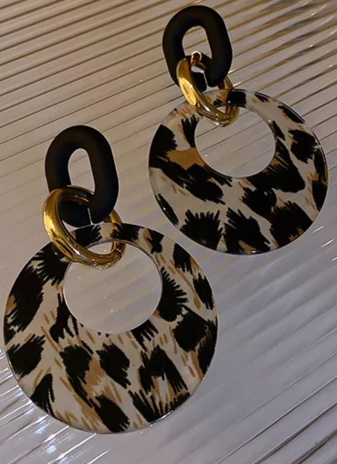 Brincos leopardo novos