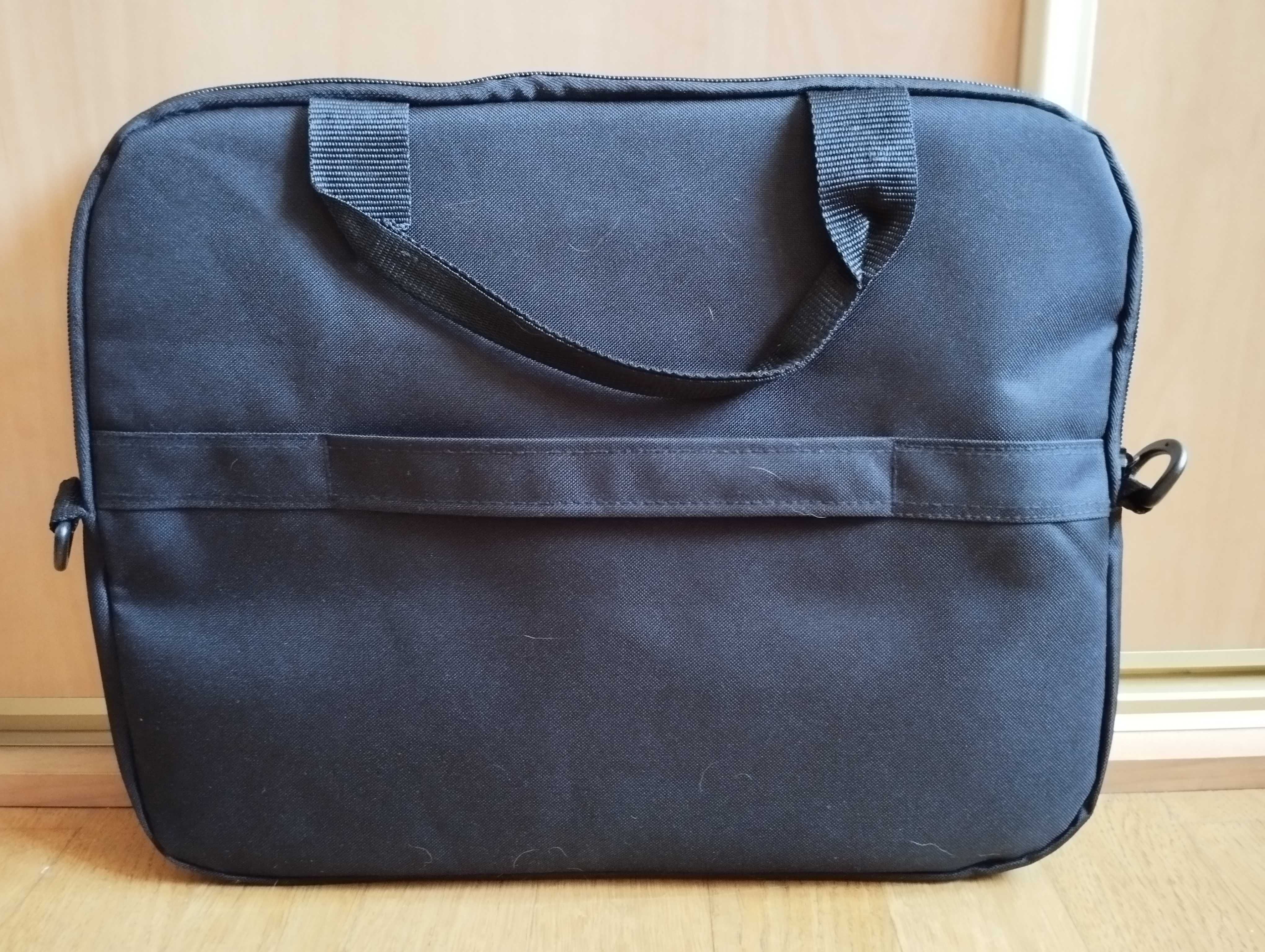 Czarna Torba/Etui na laptopa do 15,6'' Zagatto - NOWA