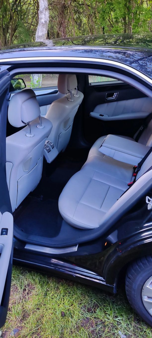 Mercedes-Benz Klasa E Mercedes Benz Klasa E 350 CDI BlueEff Avantgarde Airmatic