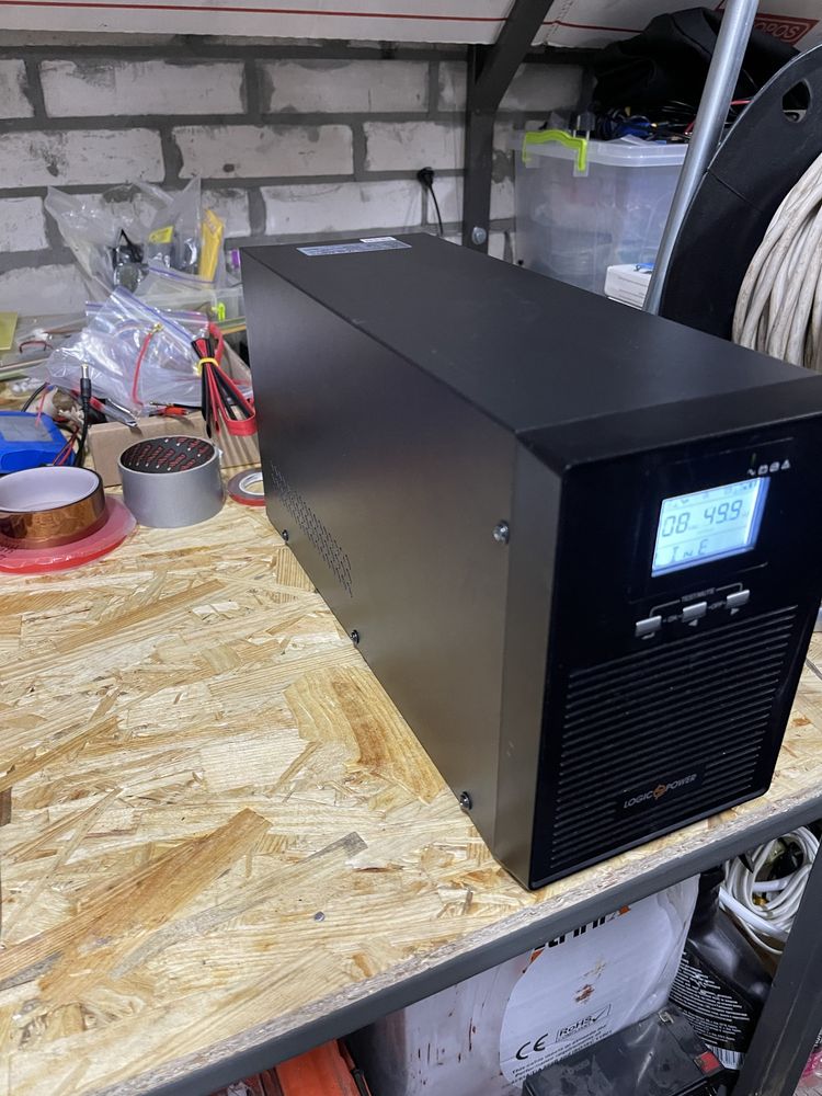 Джерело безперебійного живлення (ДБЖ) LP-UL2200VA (1600Вт)