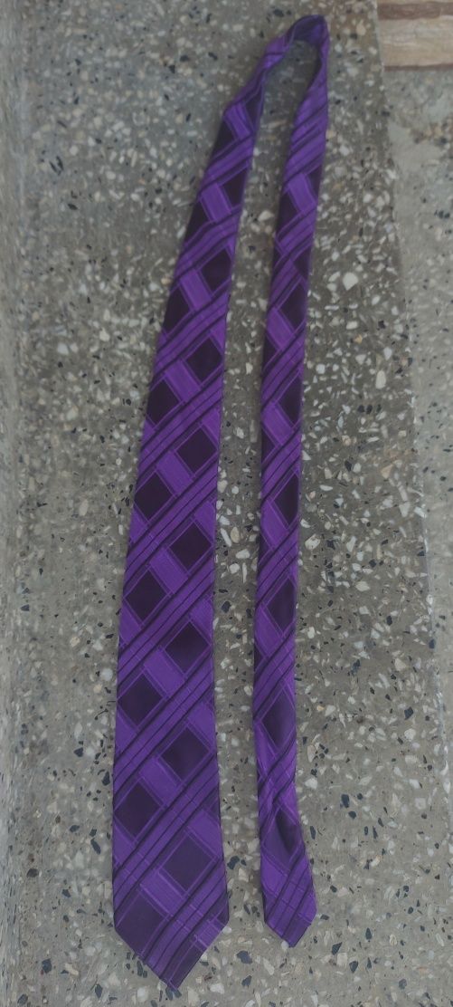krawat jedwabny 100% jedwab silk fioletowy wzory