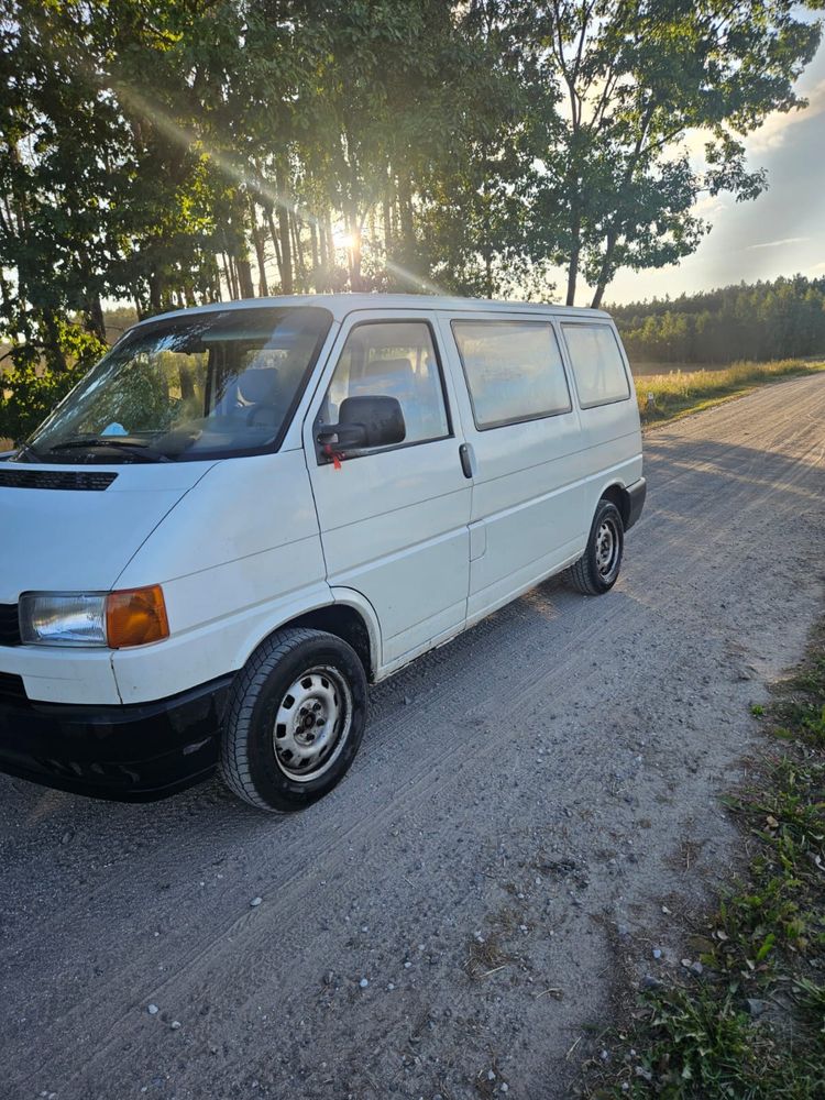 Volkswagen transporter t4 9 osobowy igła sprowadzony
