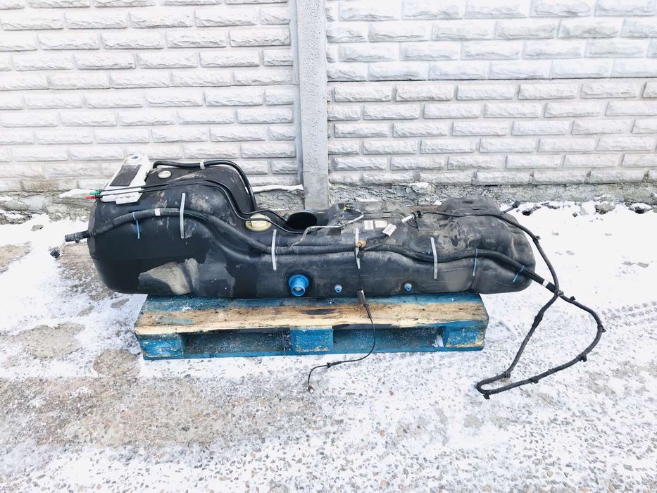 Бак топливный 100 л. Renault Master lll Opel Movano 10- Nissan NV400