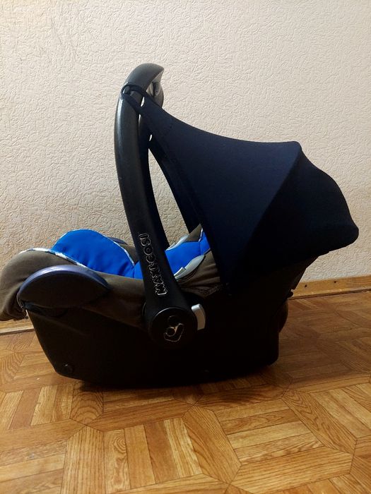 Автокрісло дитяче 0+ Maxi Cosi