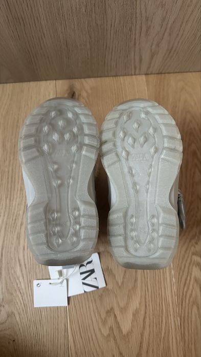 Зимові ботінки Zara 24 р сапожки дутіки ботинки сапоги