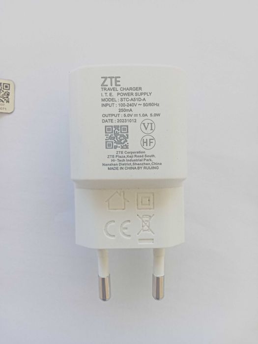 Carregador Telemóvel Branco