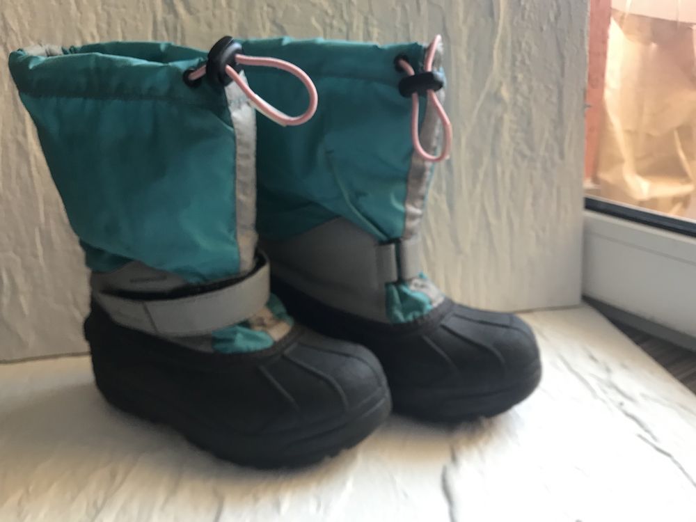 Зимние сапоги на девочку columbia