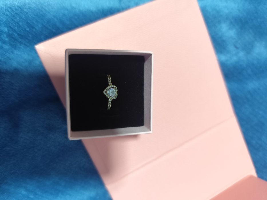 Anel coração elevado Pandora