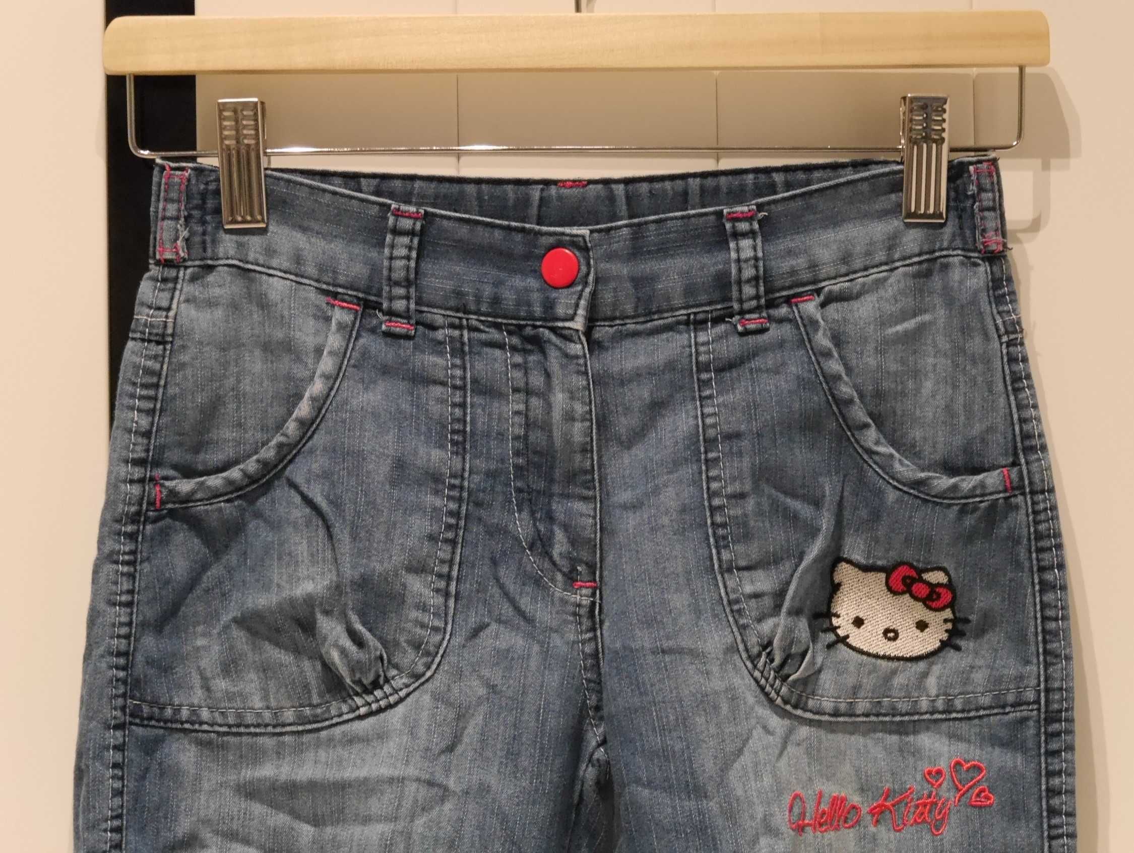C&A Hello Kitty spodnie rybaczki pumpy 134