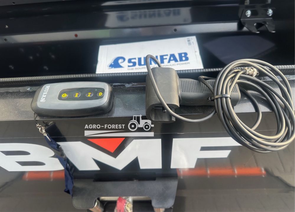 BMF Skrzynia Leśna Box z wciągarką Leśna 5t Hardox do Przyczepa BMF