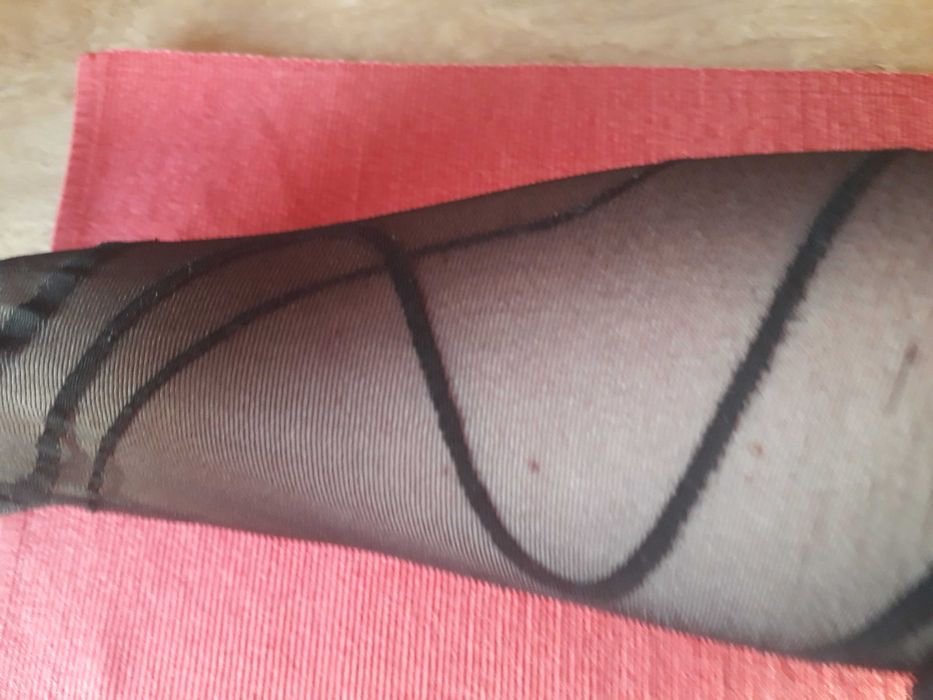 Rajstopy czarne, wzory