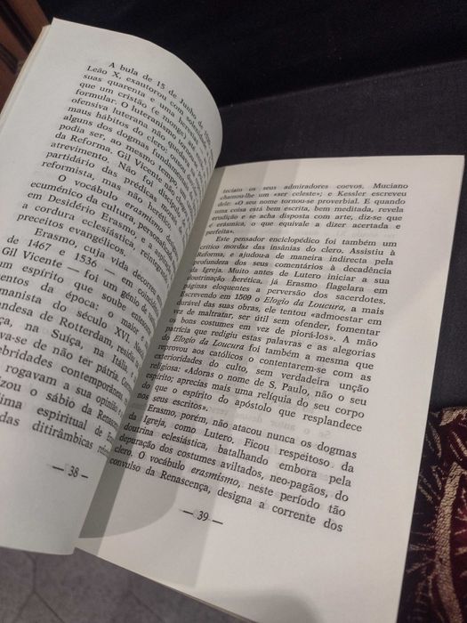 "Quem tem farelos?" de Gil Vicente - Joaquim Ferreira