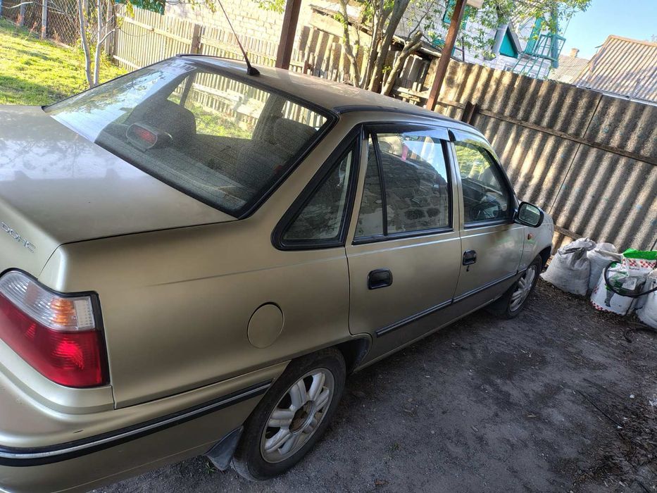 Продам срочно автомобиль