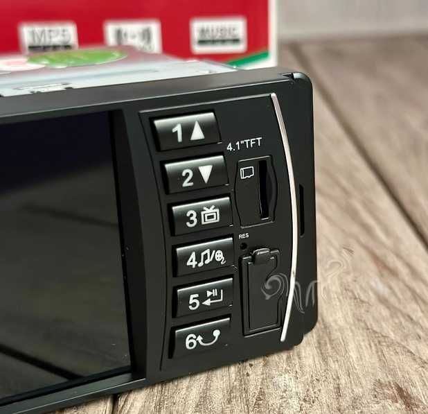 Автомагнитола с дисплеем bluetooth usb aux sd стандартный размер 1 din