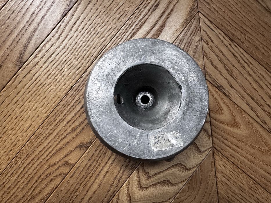 Świecznik lub podstawa do lampki