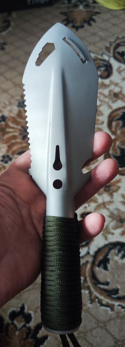 Похідна,садова лопатка