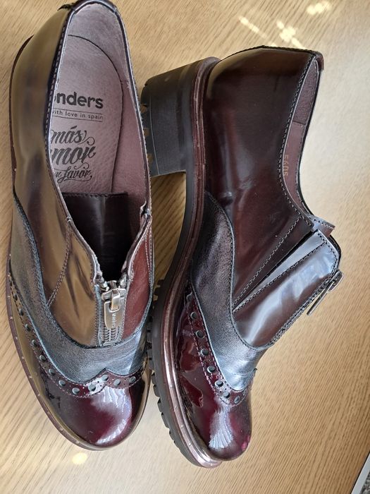 Sapatos lindos (pele) tam.37