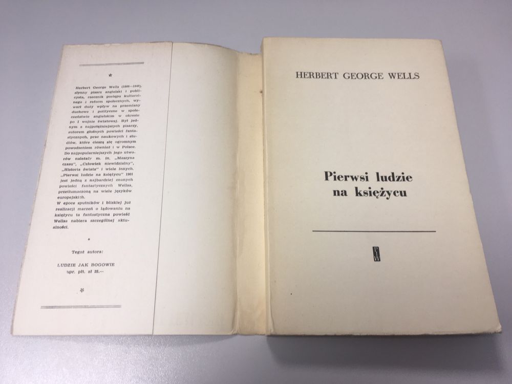 Pierwsi ludzie na księżycu - Herbert George Wells
