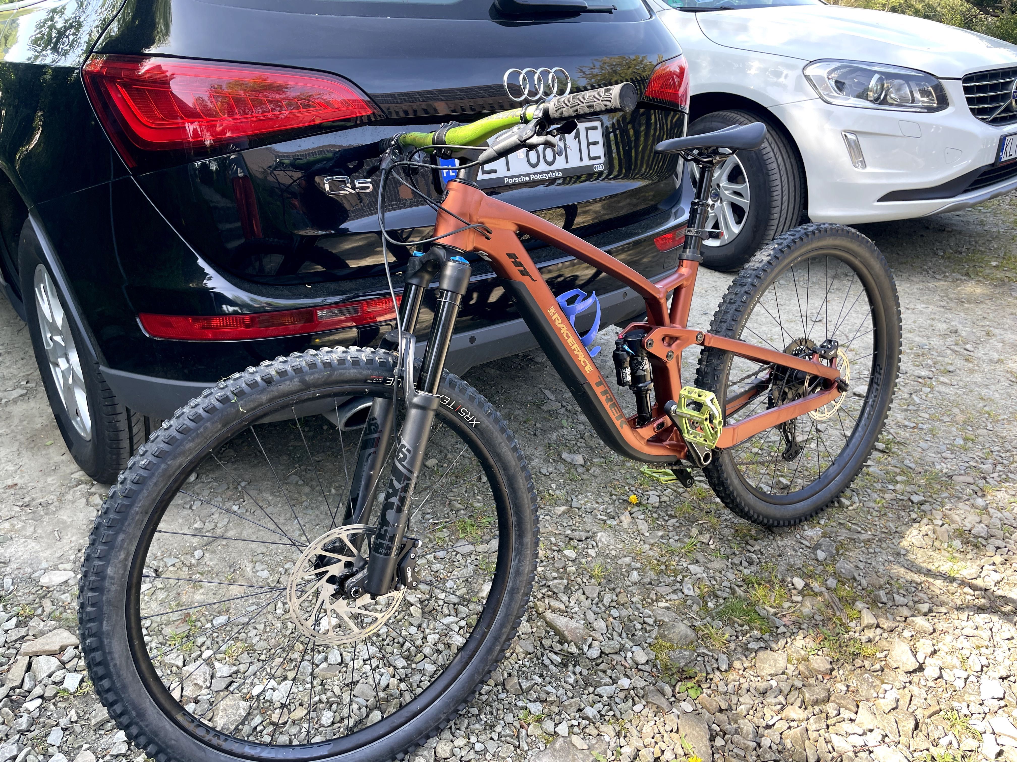 Trek Fuel EX 8 Gen 6 M/L  RaceFace HT  2023r