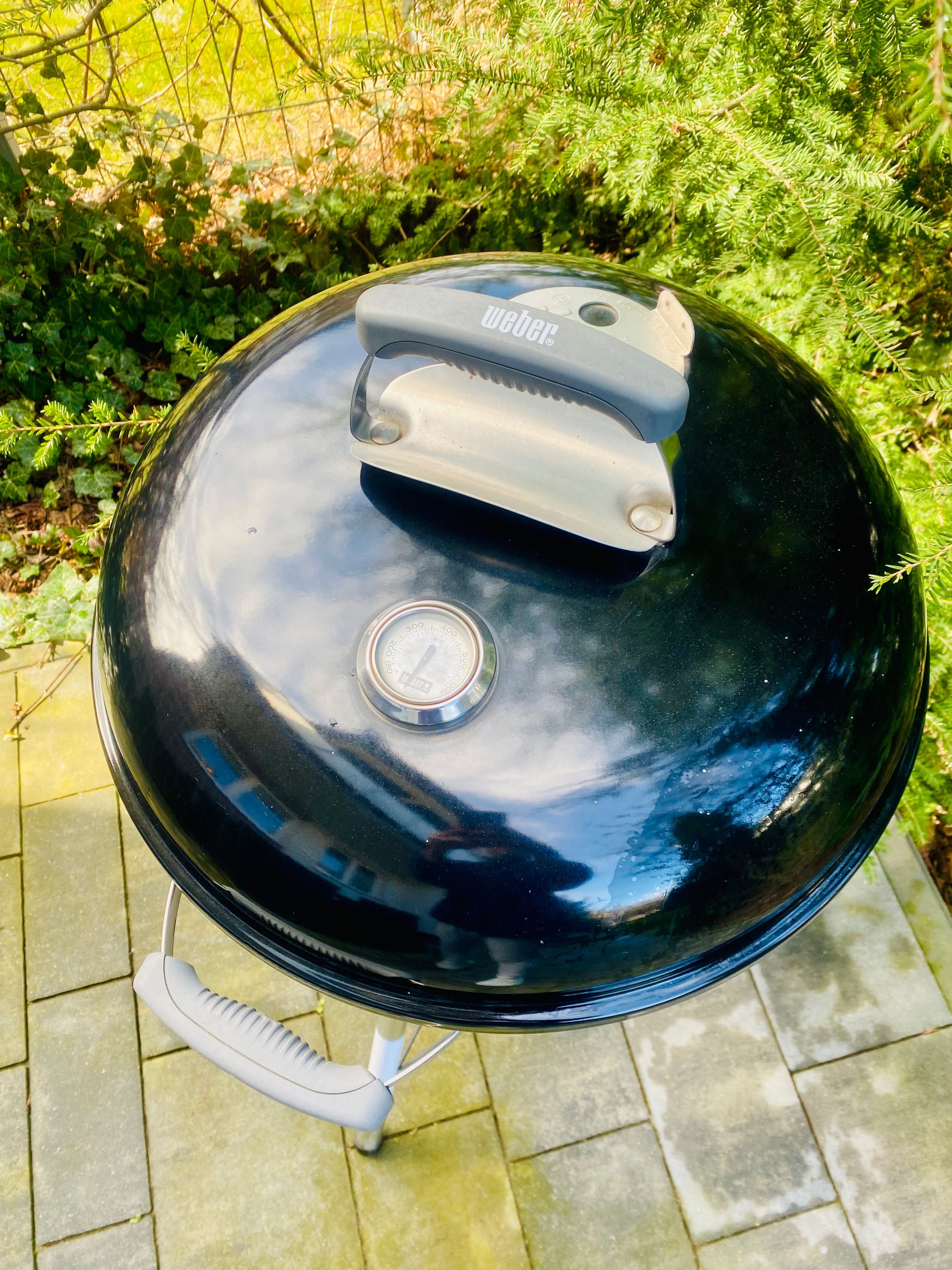 Grill węglowy Weber