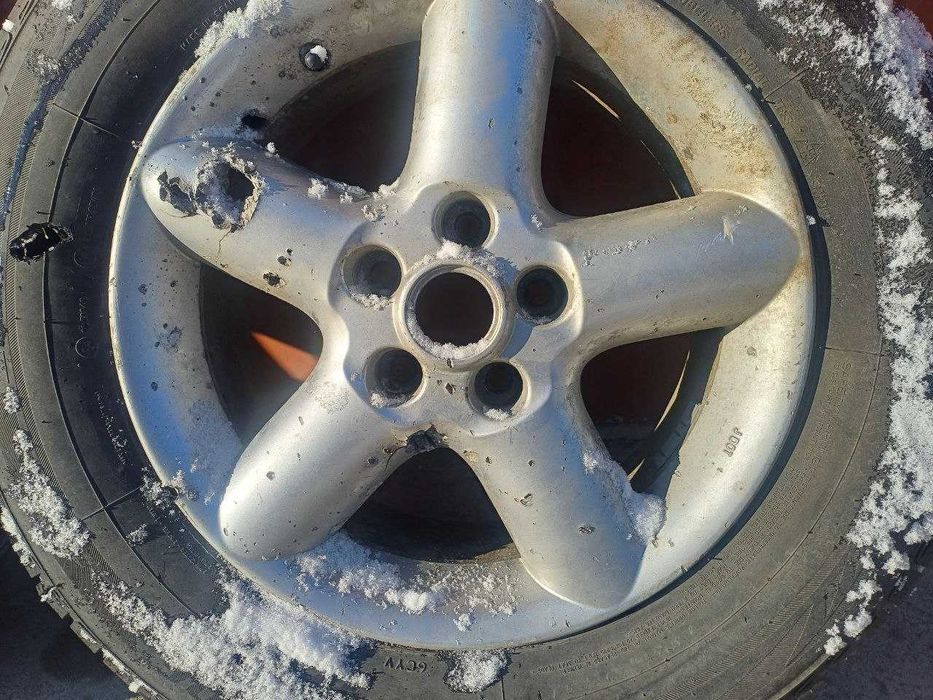 Диски комплект R16  Nissan