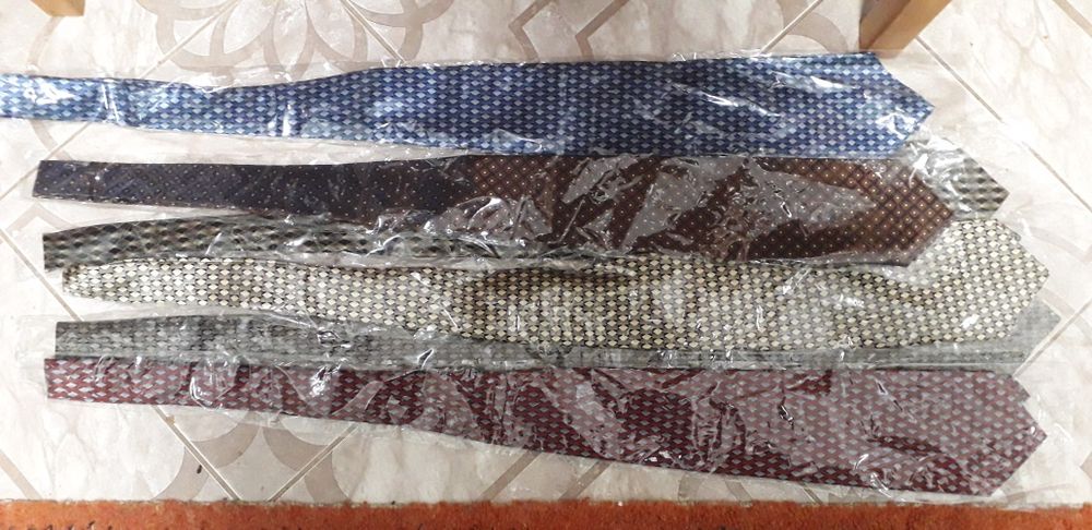 Чоловічі краватки