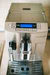 Automatyczny ekspres do kawy DeLonghi PrimaDonnaS