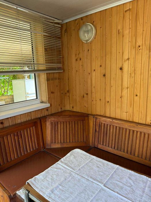 Продаж будинку в мікрорайоні Лезнево