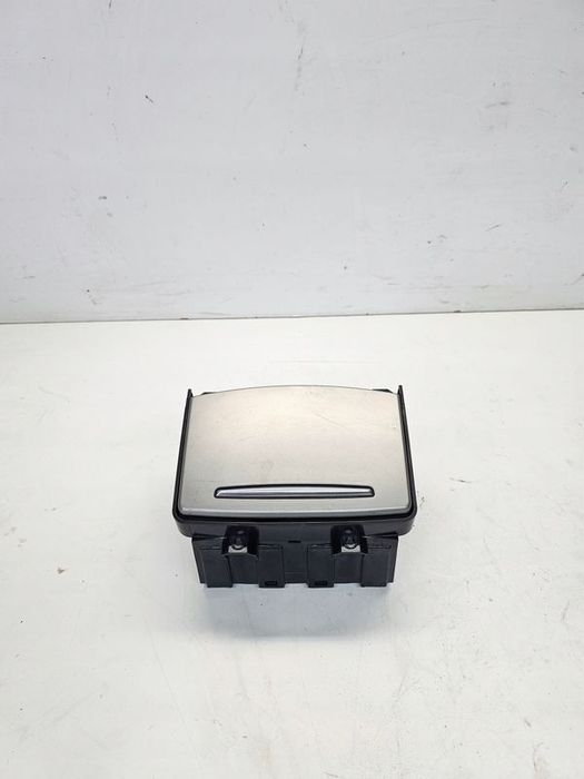 UCHWYT NA KUBEK AUDI A6 C6 4F1862533C EUROPA