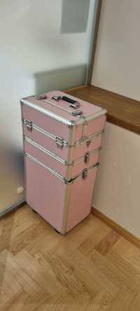 Kufer walizka kosmetyczna na kółkach