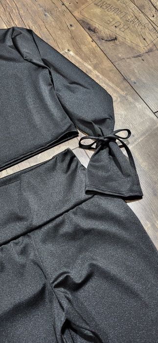 Czarny komplet damski top bluzka legginsy wiązania wysoki stan S M