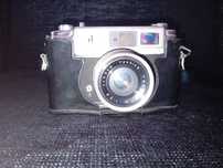 Câmera Fotográfica YASHICA, modelo Yashinon