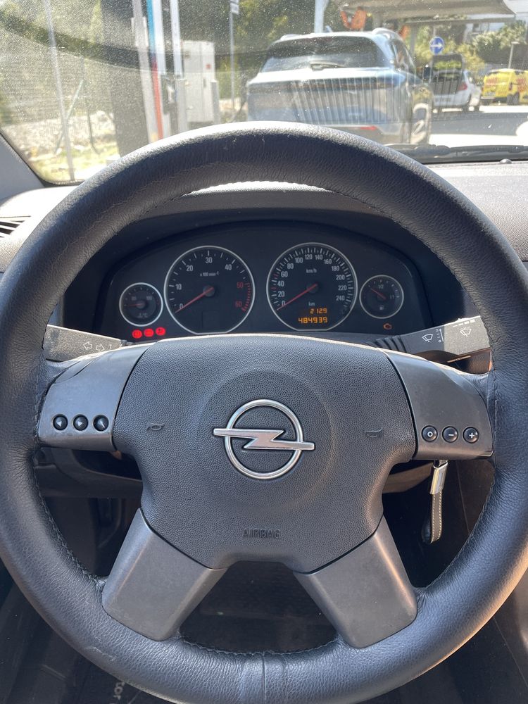 Opel Vectra 2.2 cdti