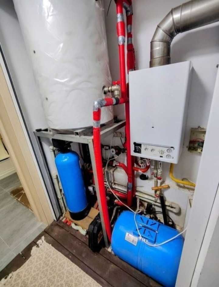 Без комісії, будинок 250м², 15 соток, 6 кімнат, басейн, теплиця, сад
