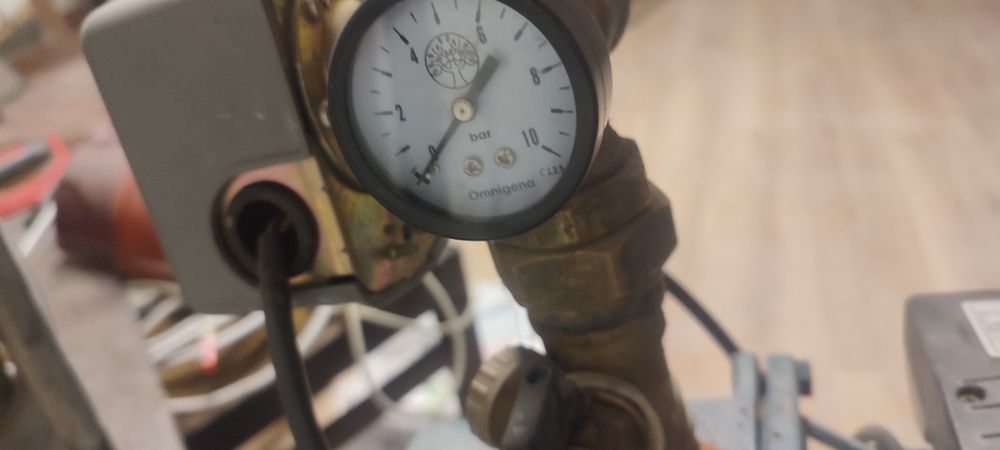 Nowy Hydrofor IBO 60 L Pompa samossąca kompresor