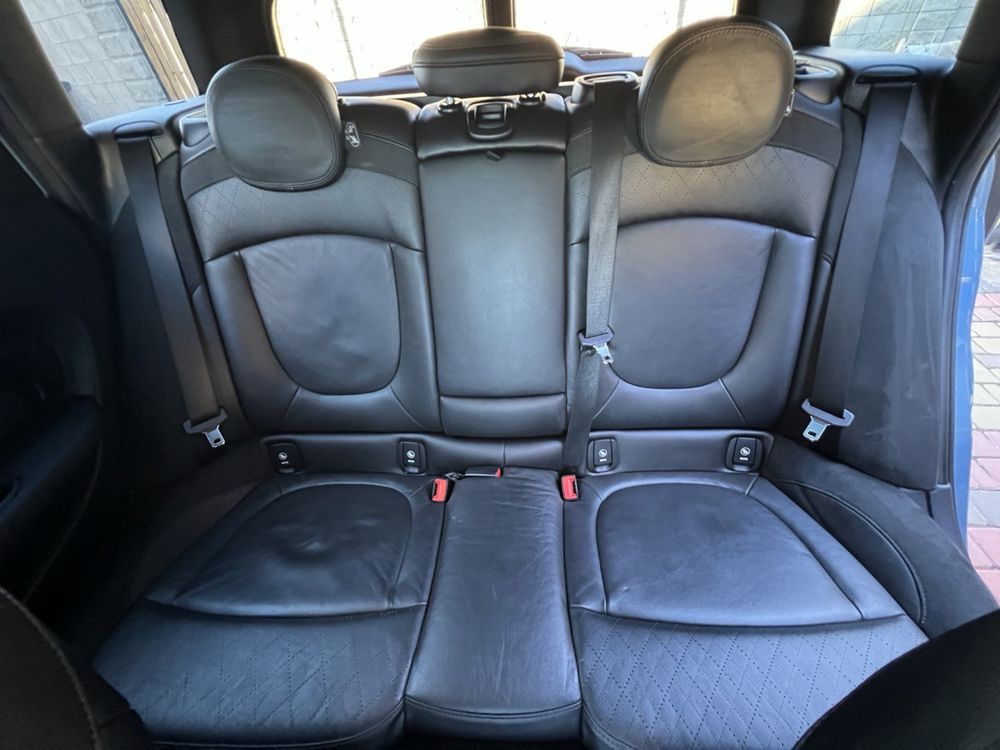 Продаю MINI COOPER Clubman