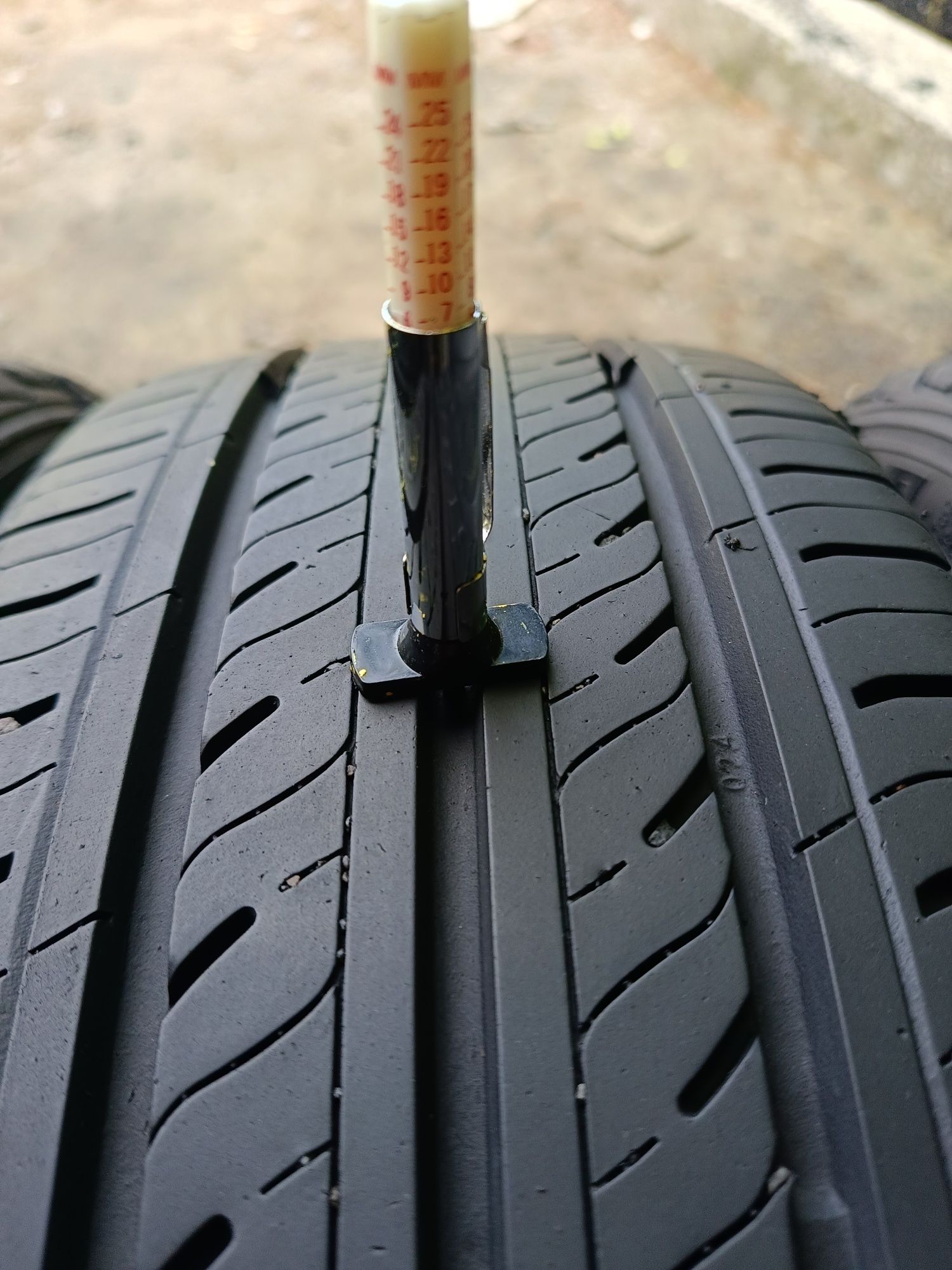 Opony letnie 195/55r15