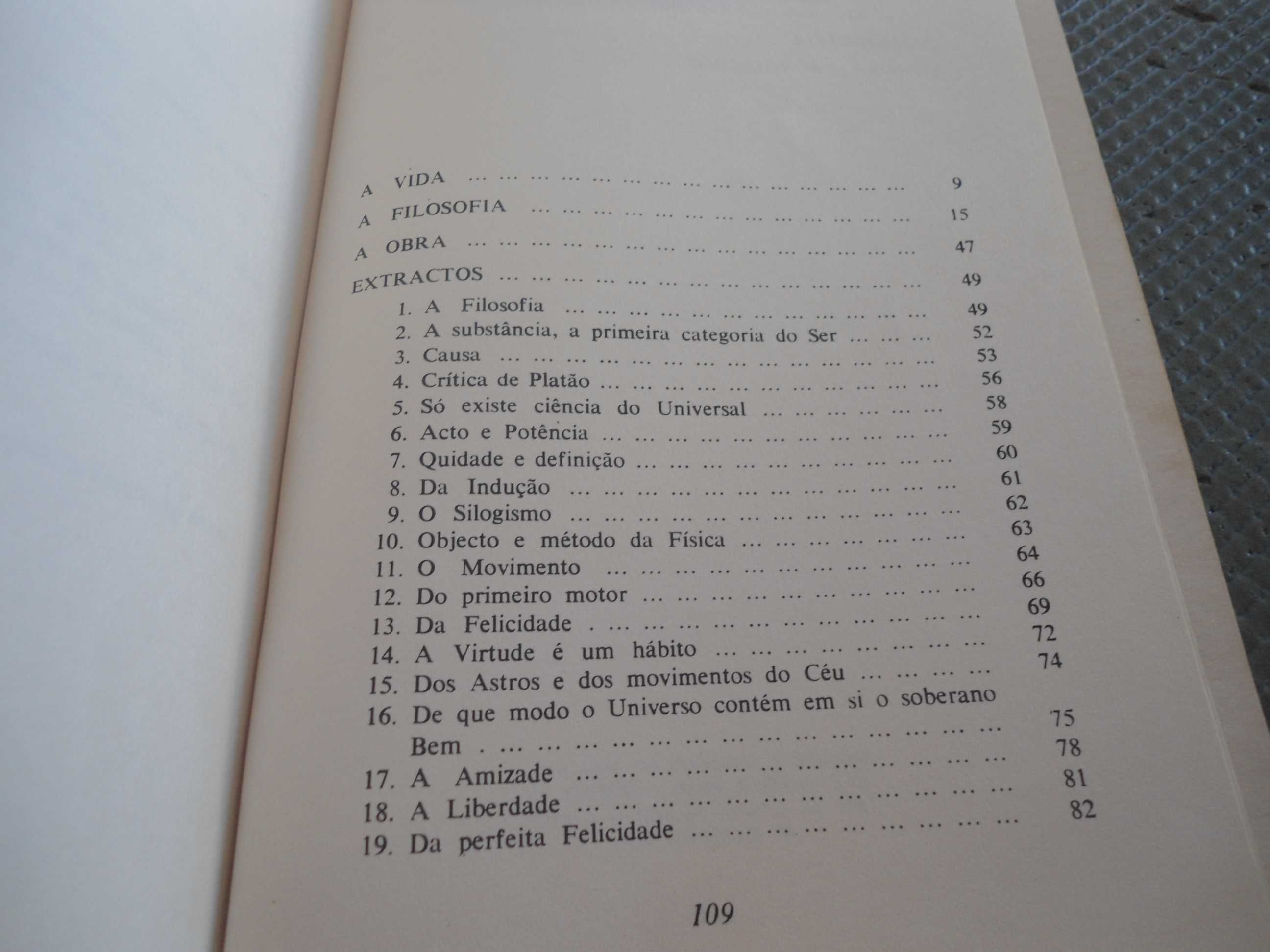 Aristóteles por André Cresson