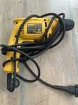 DeWALT Wiertarka elektryczna jednobiegowa bez udaru 550W DWD014S