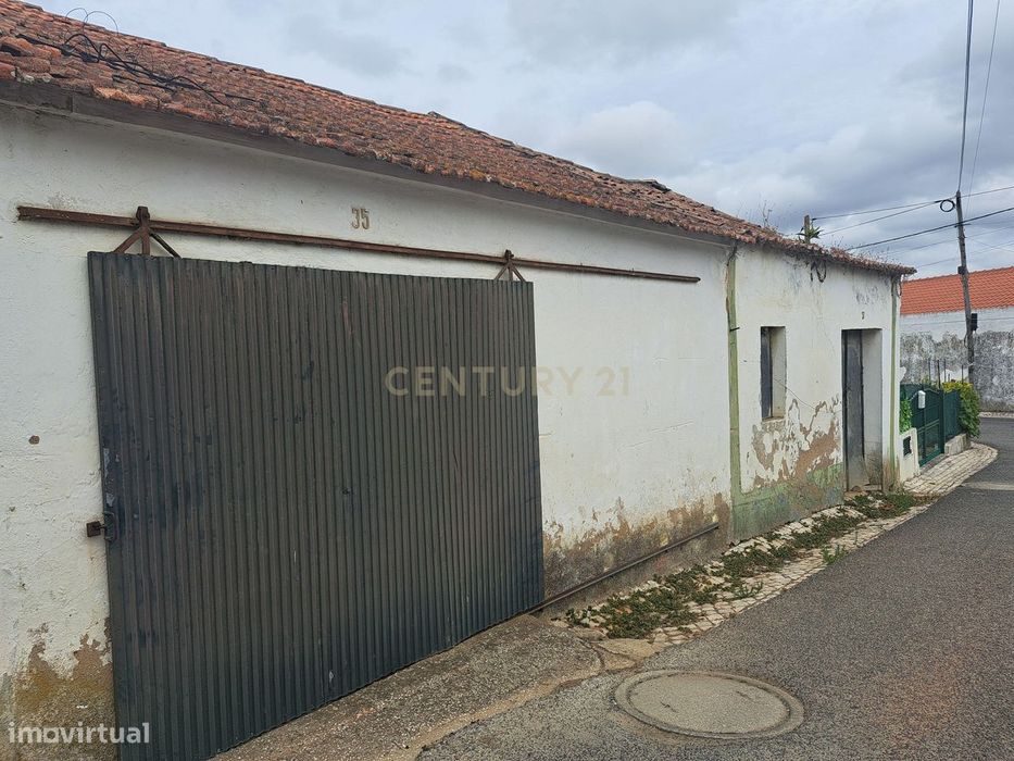 Casa para Recuperação em Aldeia Galega da Merceana, Alenquer