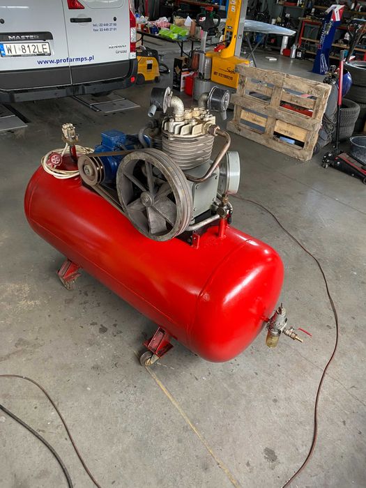 Kompresor tłokowy WAN