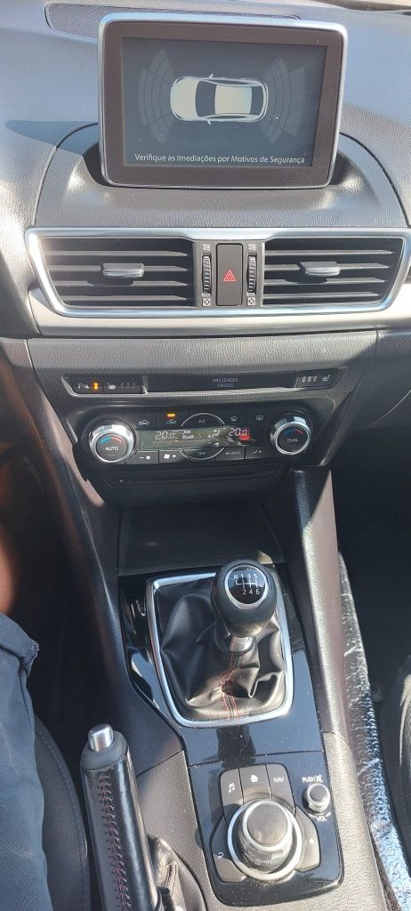 Mazda 3 1.5D Skyactive