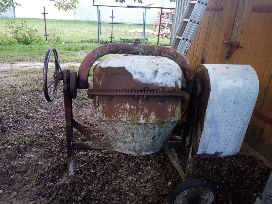 Betoniarka 150l  220V
