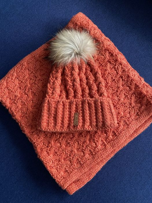 Продам вʼязаний комплект