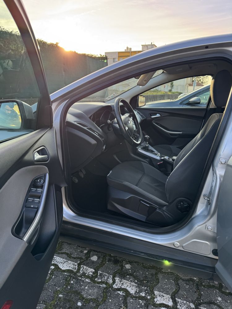 Ford Focus 2011, 1.6 116cv,
