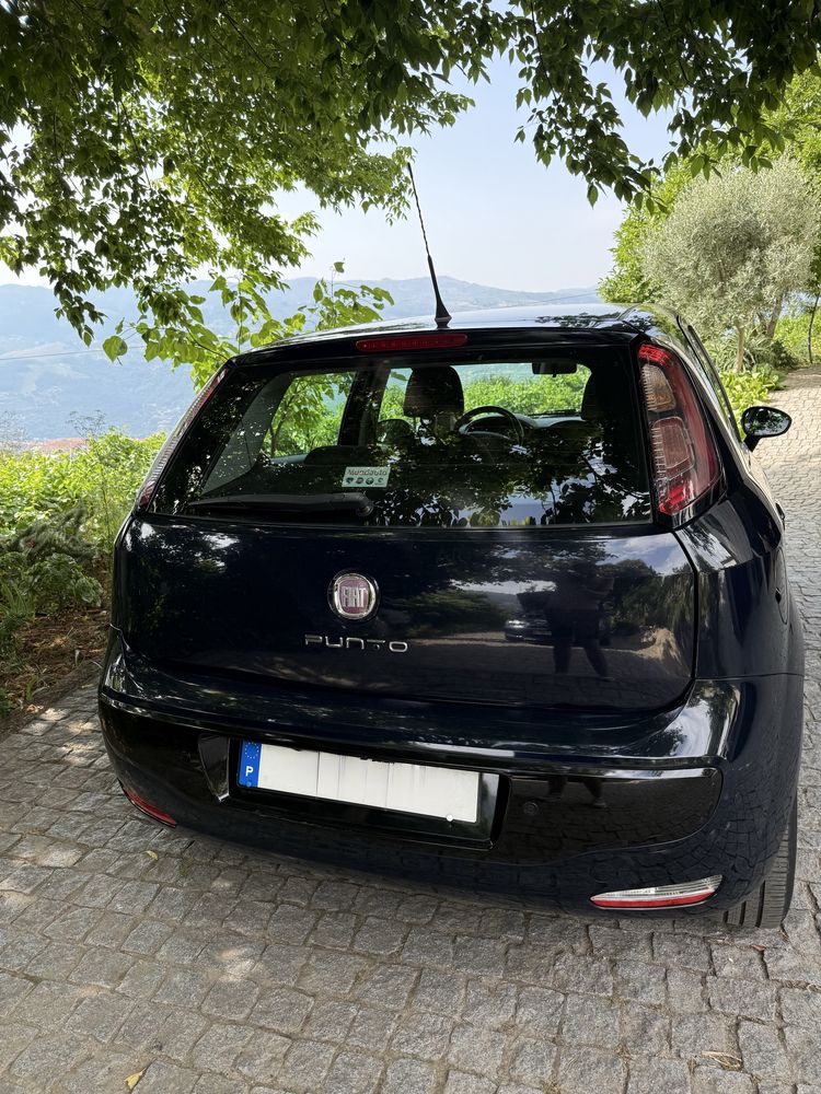 Carro Fiat Punto Evo