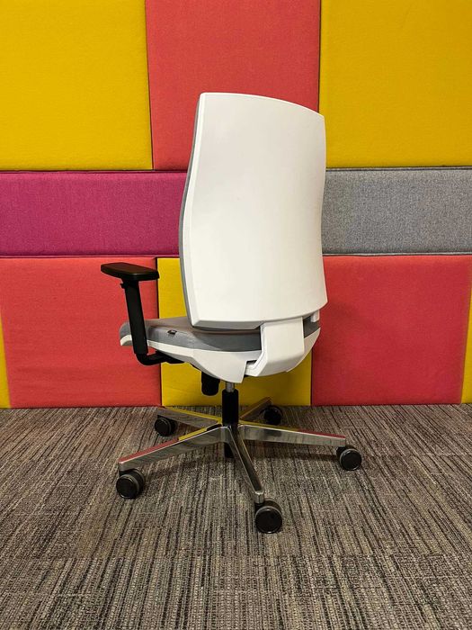 Fotel biurowy obrotowy ergonomiczny Bejot Corr CJ 102 okazja szary 2!