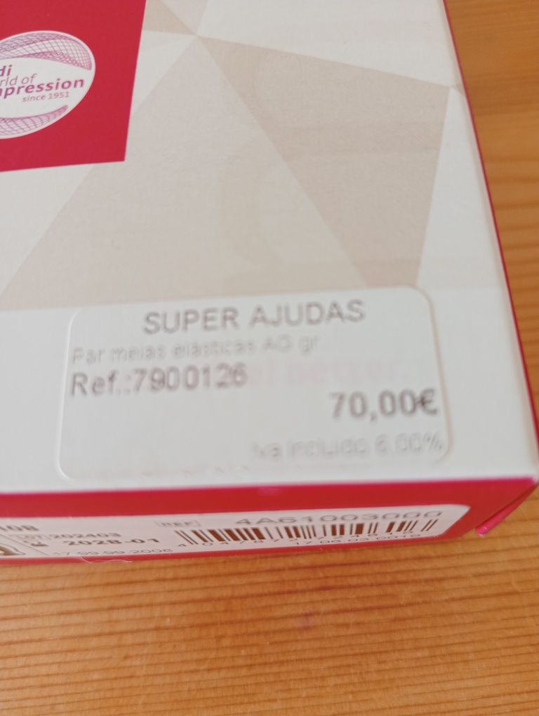 Meias de compressão compridas