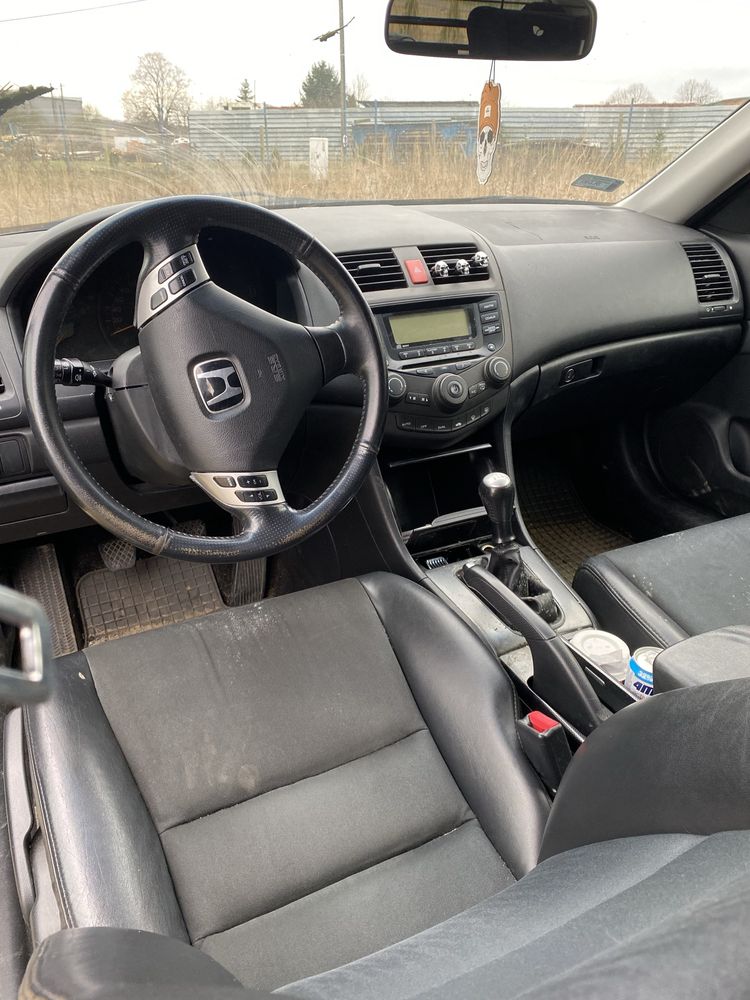 Honda Accord 2.2cdti